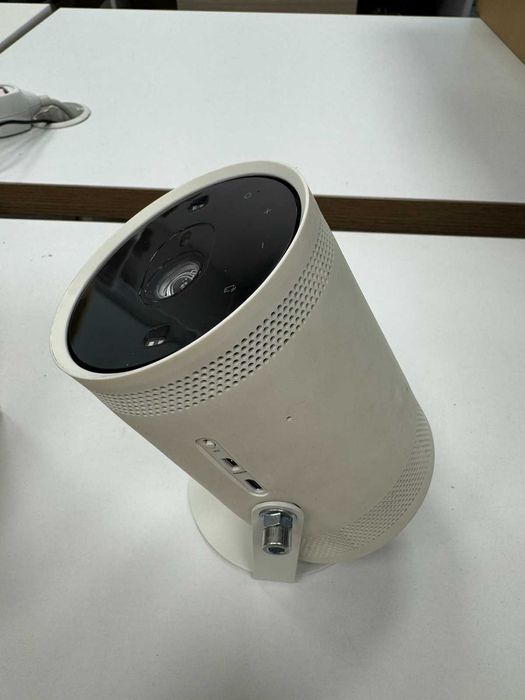 Проектор Samsung The Freestyle SP-LSP3B