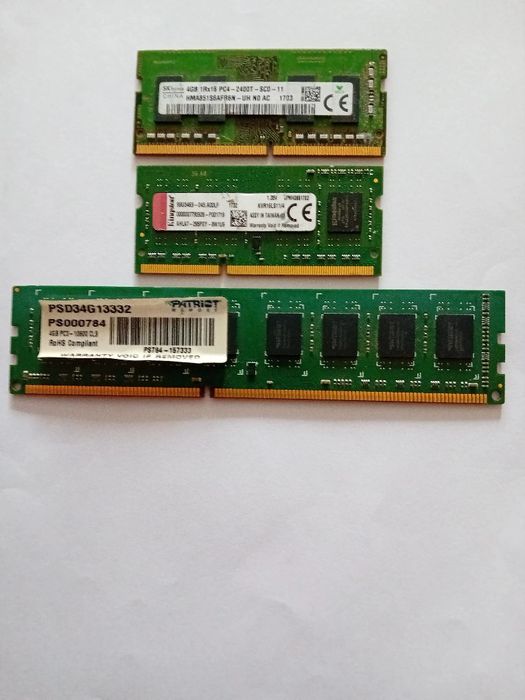 Vind memori 4Gb in stare buna