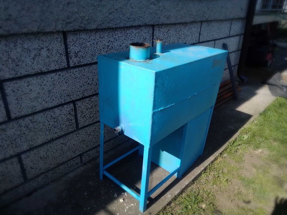 Котел за сламени,слънчогледови и дървени пилети