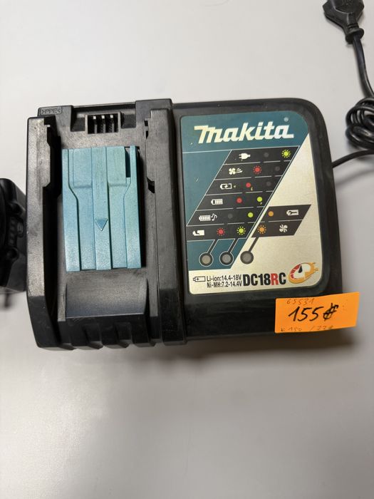 Комплект гайковерт Makita DTD153