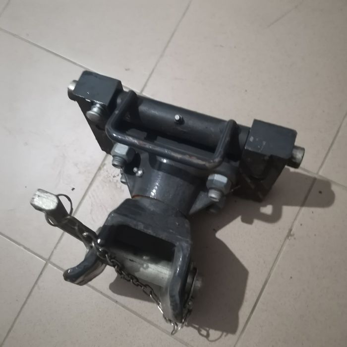 Cupla remorcare tractor agricol