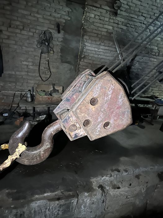 Срочно продаю автокран