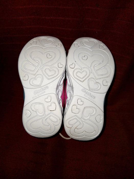 Из США, разная  брендовая детская обувь, для принцесс !