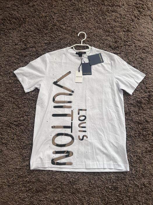 Tricou Louis Vuitton Calitate Premium