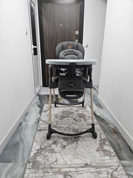 Бебешки стол за хранене