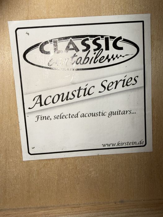 vand chitara clasica