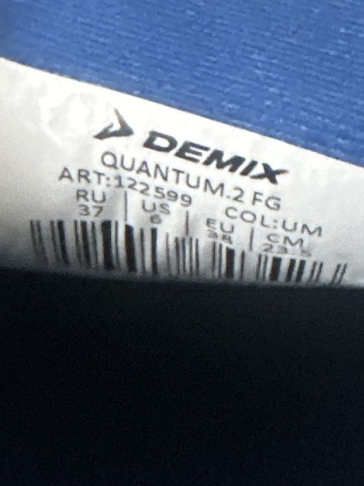 Новые бутсы Demix 37