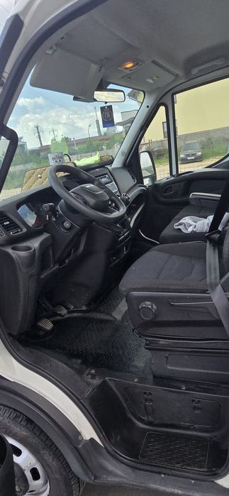 Iveco platformă hidraulică