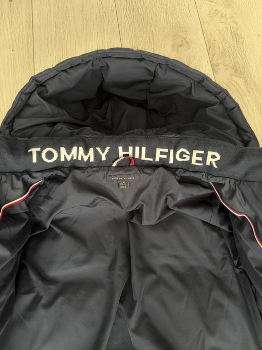 Geaca Tommy Hilfiger