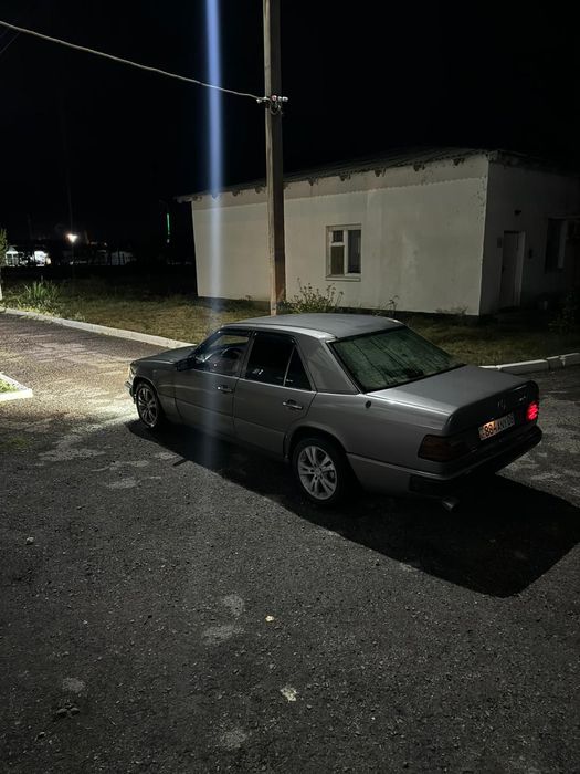 Продается Мерседес 124