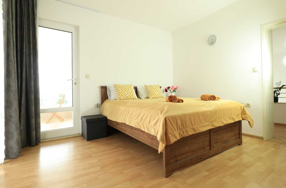 Дава се под наем Къща в Варна, м-т Св. Никола - 500 кв.м за 2992.17 € - Снимка #13