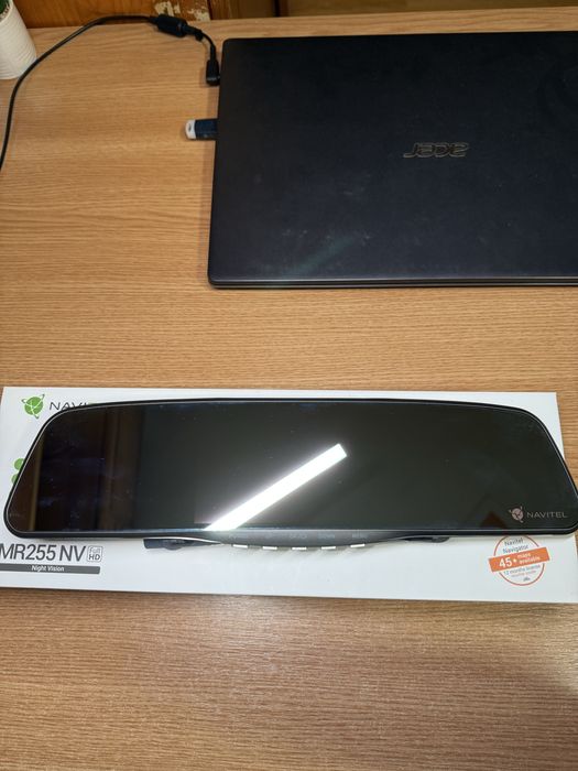 Navitel MR255 NV – Cameră retrovizoare + cameră spate – Full HD