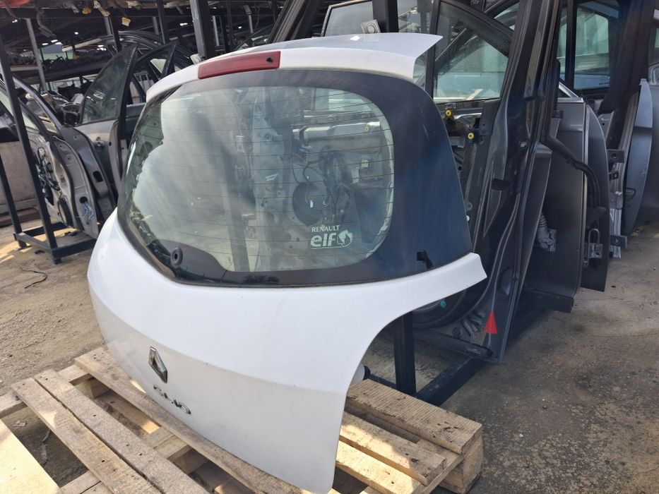 Багажна Врата Renault Clio |||