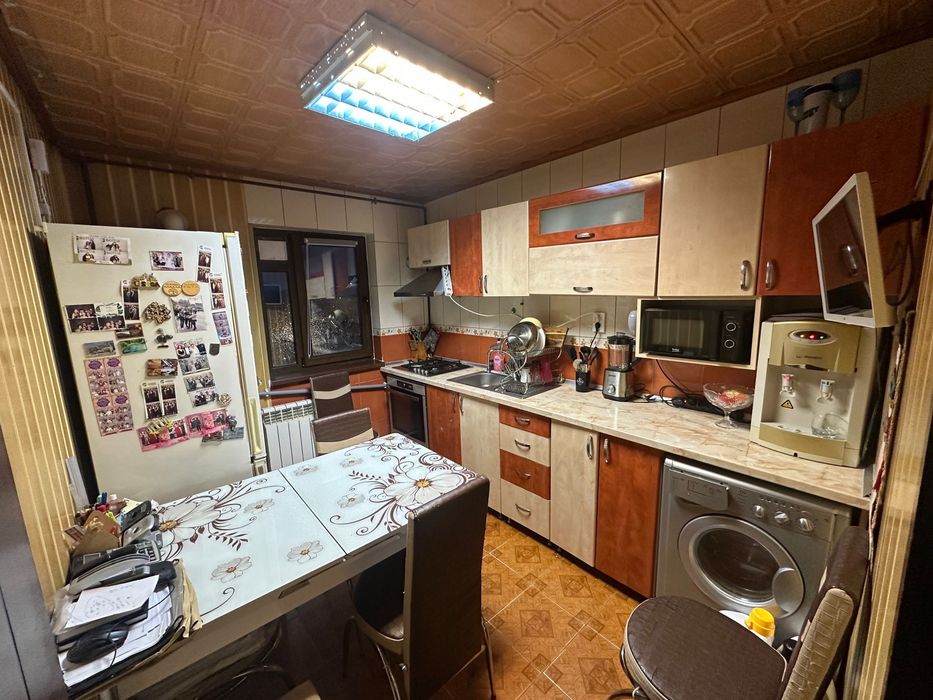 De vânzare apartament 3 camere in Alexandria, Teleorman