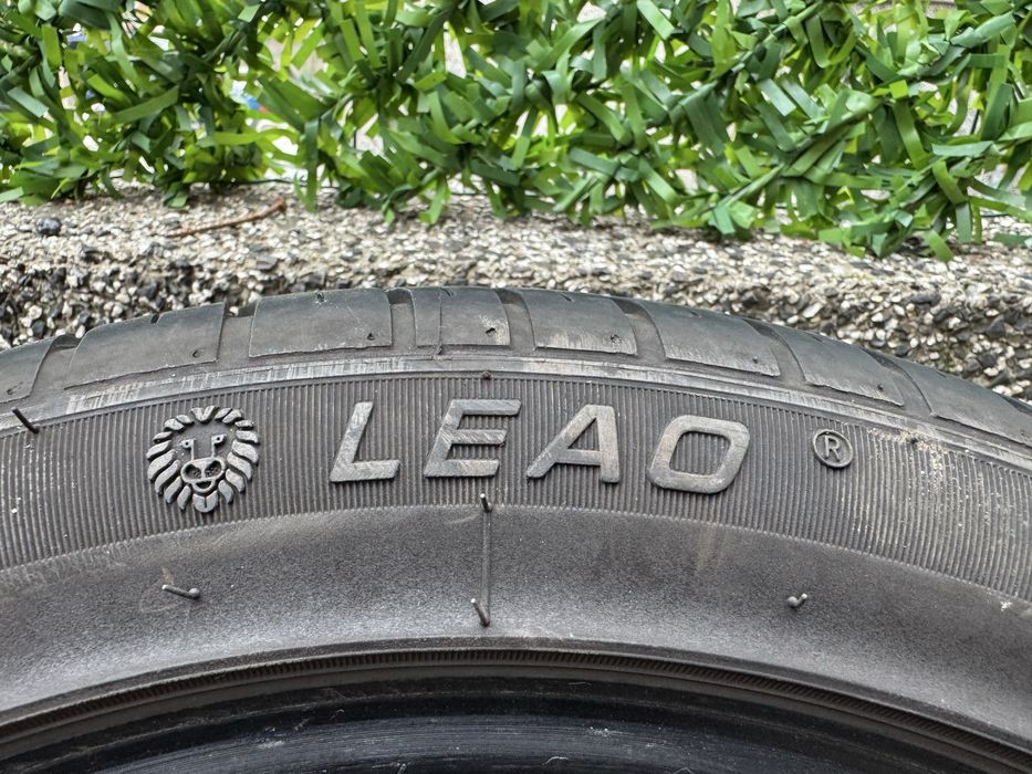 Автомобилни гуми 215 45 16 Leao