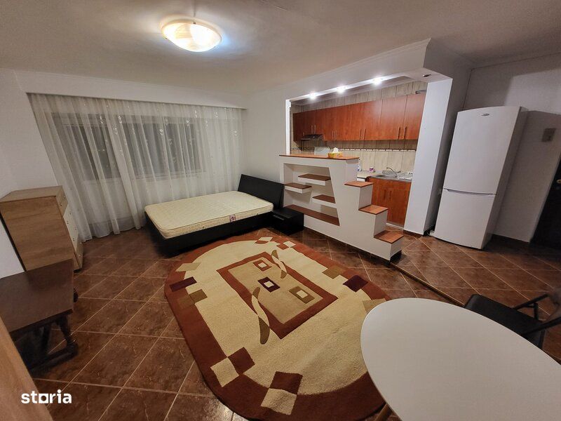 intre vitan mall si nerva traian la casa de pensii  42mp