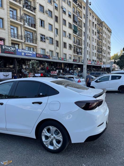 Onix bagaj spoler sifatlisi xitoy