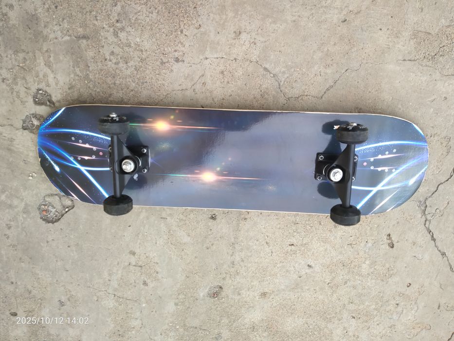 Продам скейтборд