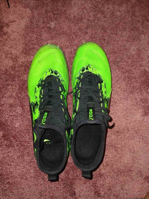 Бутонки и стоножки - оригинални нови