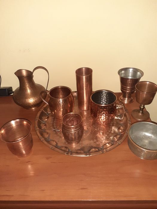 Медна кана и чаша за вино и вода