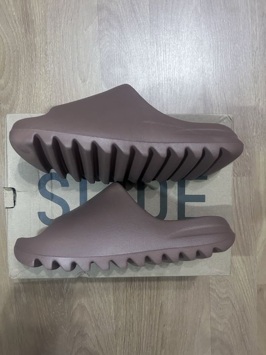 Adidas Slide       .