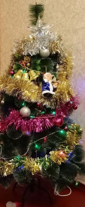 Срочно продам  ёлку