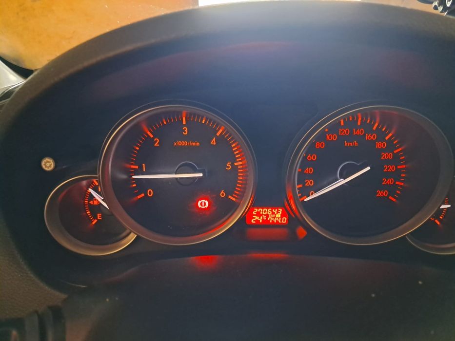 Vând Mazda 6,an fabricație 2009,km 270 643,primu proprietar