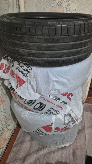 Продам срочно колеса от машины !