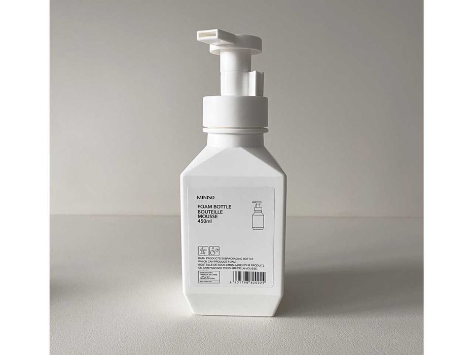 Бутилка за сапун-пяна Miniso символична цена