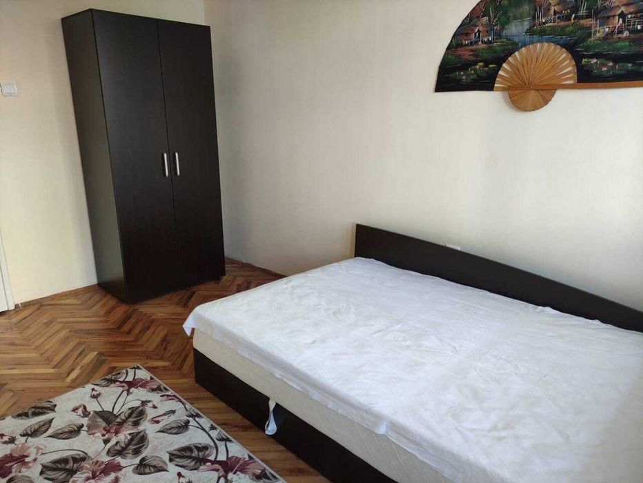 Дава се под наем Многостаен апартамент в Бургас, Център - 110 кв.м за 433.5 € - Снимка #11