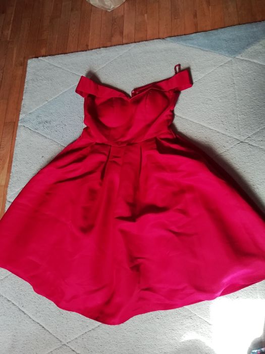 Официални маркови рокли