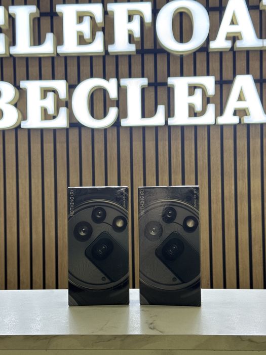 Nothing Phone (3a) Pro / 256GB / 12GB RAM / Black / Sigilat