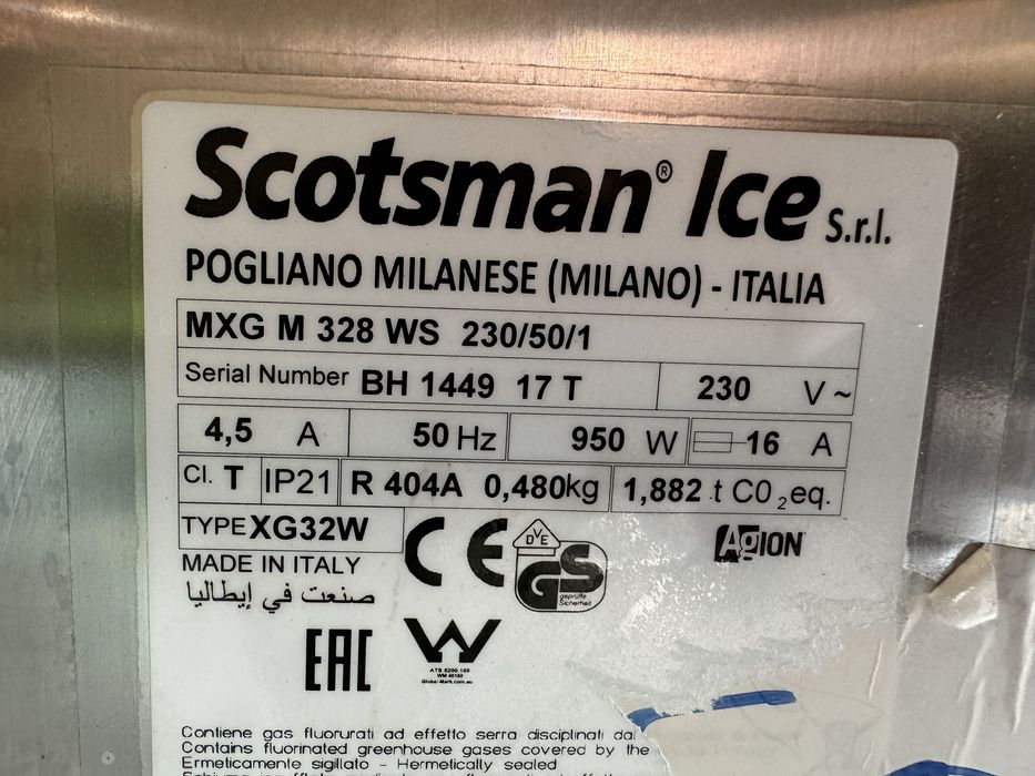 Ледогенератор Scotsman 150кг/24ч с водно охлаждане