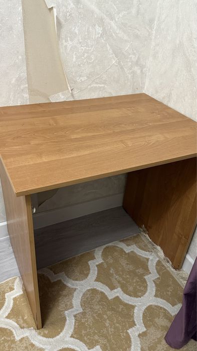 Стол писменный