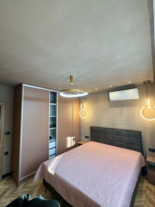 Дава се под наем Двустаен апартамент в Асеновград - 70 кв.м за 548.25 € - Снимка #9