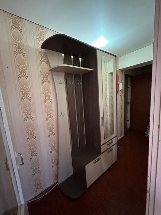 Сдам 2 комнатную квартиру