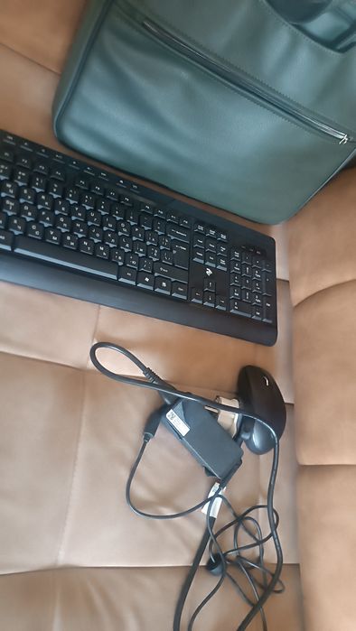 Lenovo IdeaPad 3 | 4 GB RAM | 256 GB SSD | To'liq komplekt