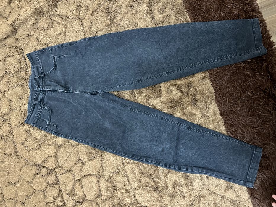 Джинсы женские. В хорошем состоянии