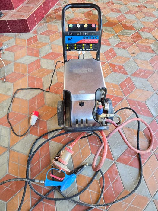 Karcher avto moyka uchun