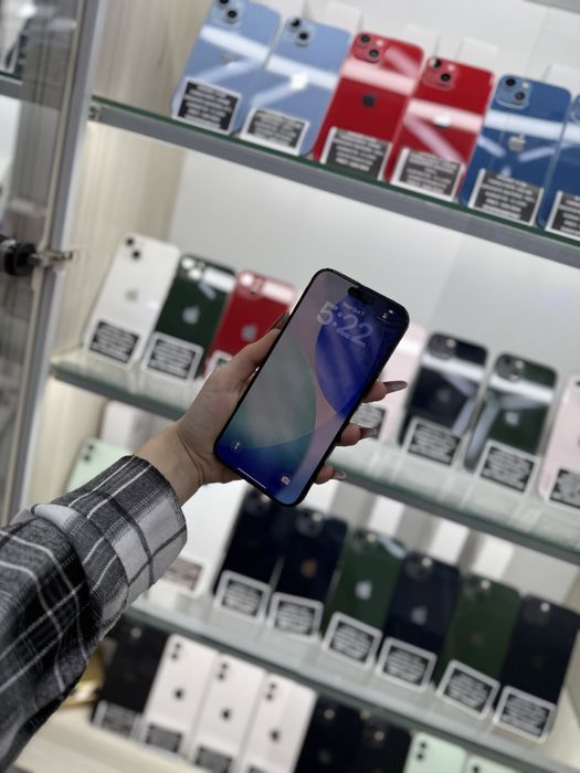 Humor GSM oferă spre vânzare / iPhone 15 Pro Max / 256 GB / Blue / Baterie 86% / Garanție 12 luni / Rate