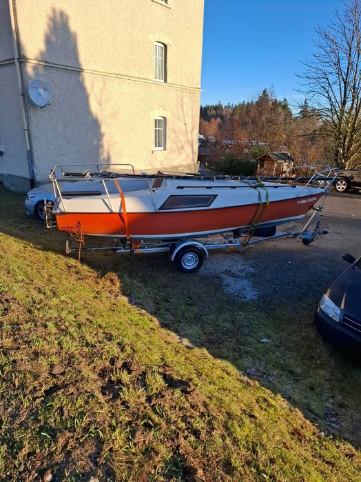 Greyhound 20 KD plus peridoc 1200kg