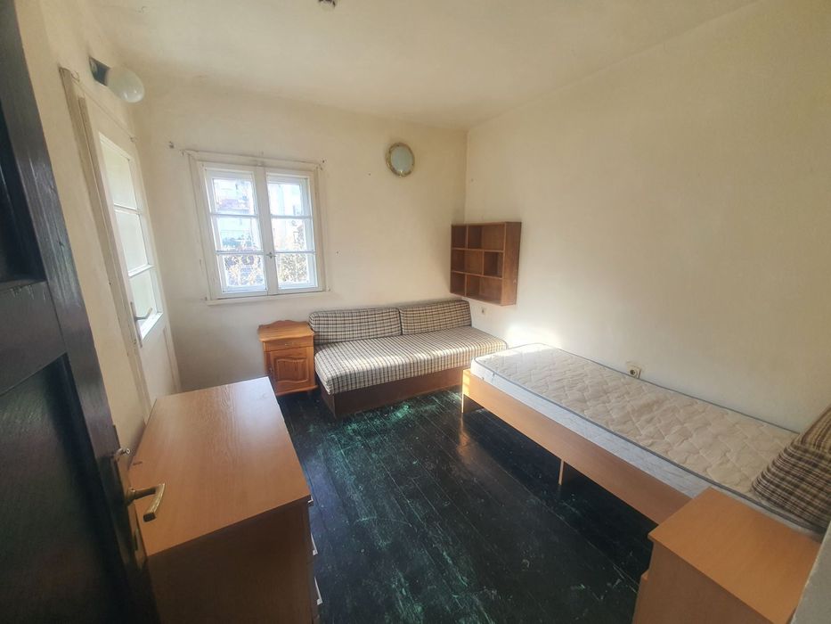 Дава се под наем Къща в София, Лозенец - 300 кв.м за 2892.21 € - Снимка #10