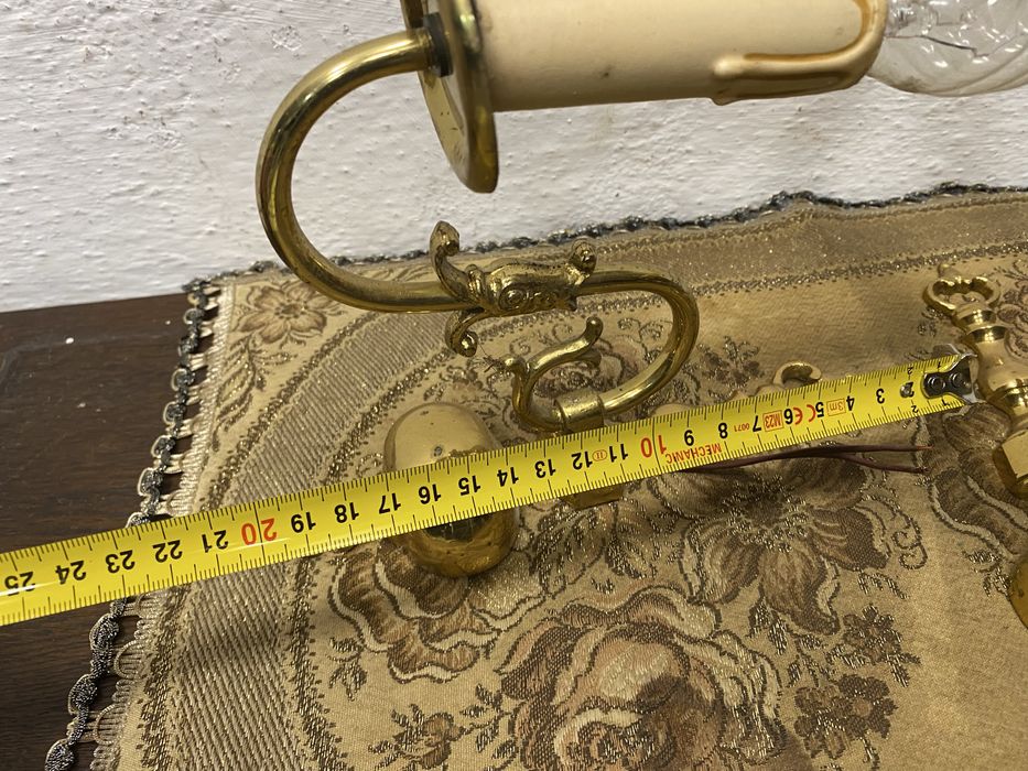 Чифт френски аплици от масивен месинг стенни лампи