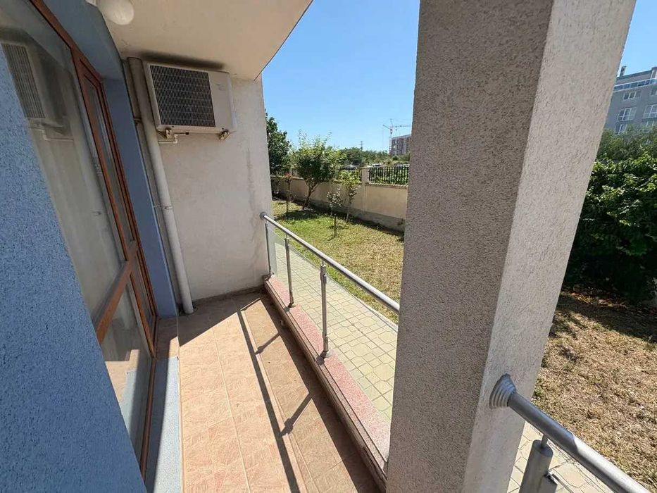 Продава се Двустаен апартамент в Несебър - 70 кв.м за 1065 €/кв.м - Снимка #7