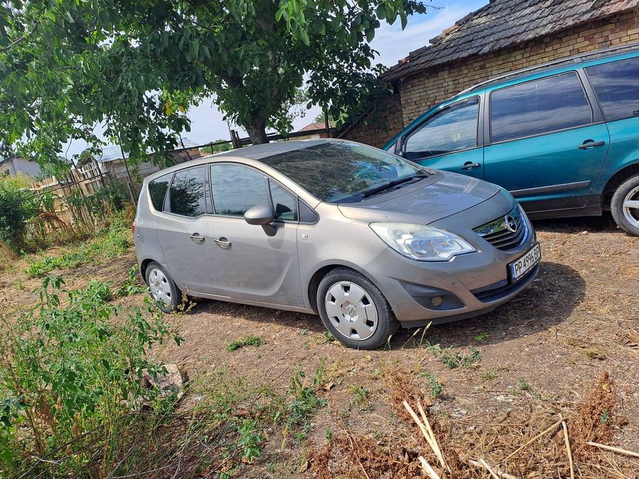 Opel Meriva 1.4 газ. инжекцион Ланди Ренцо-2012-верига климатик