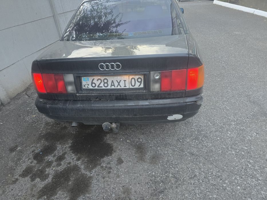 Ауди 100 продам 2 л