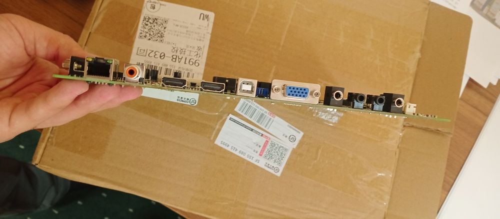 Main plata 991AB-032