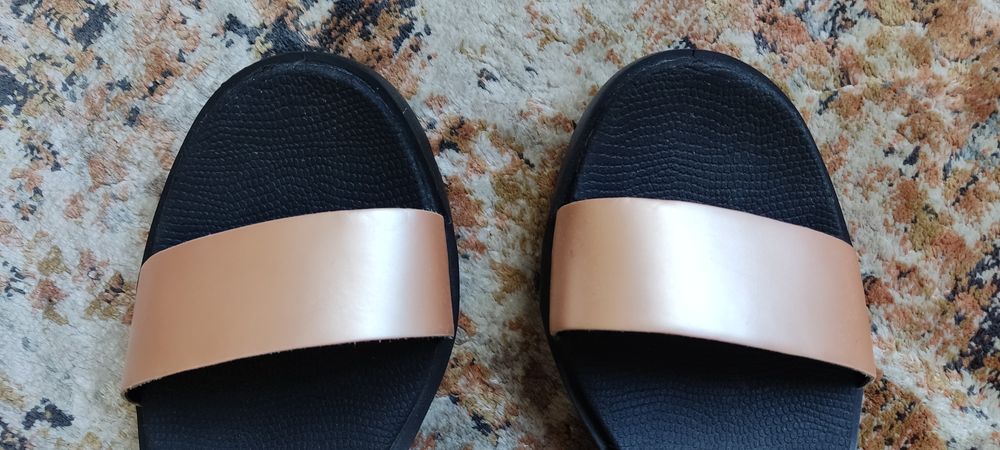 Босоножки женские ecco