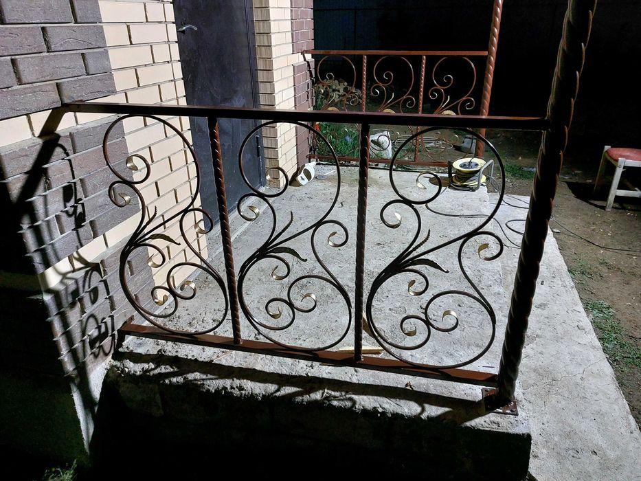 Входная группа из металла