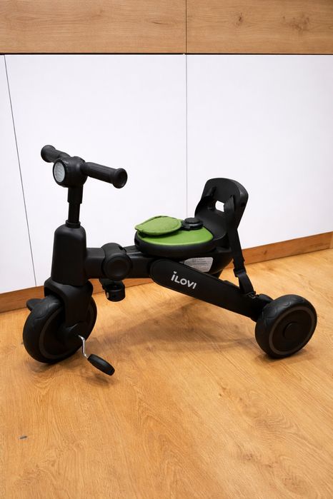 Трехколесный велосипед